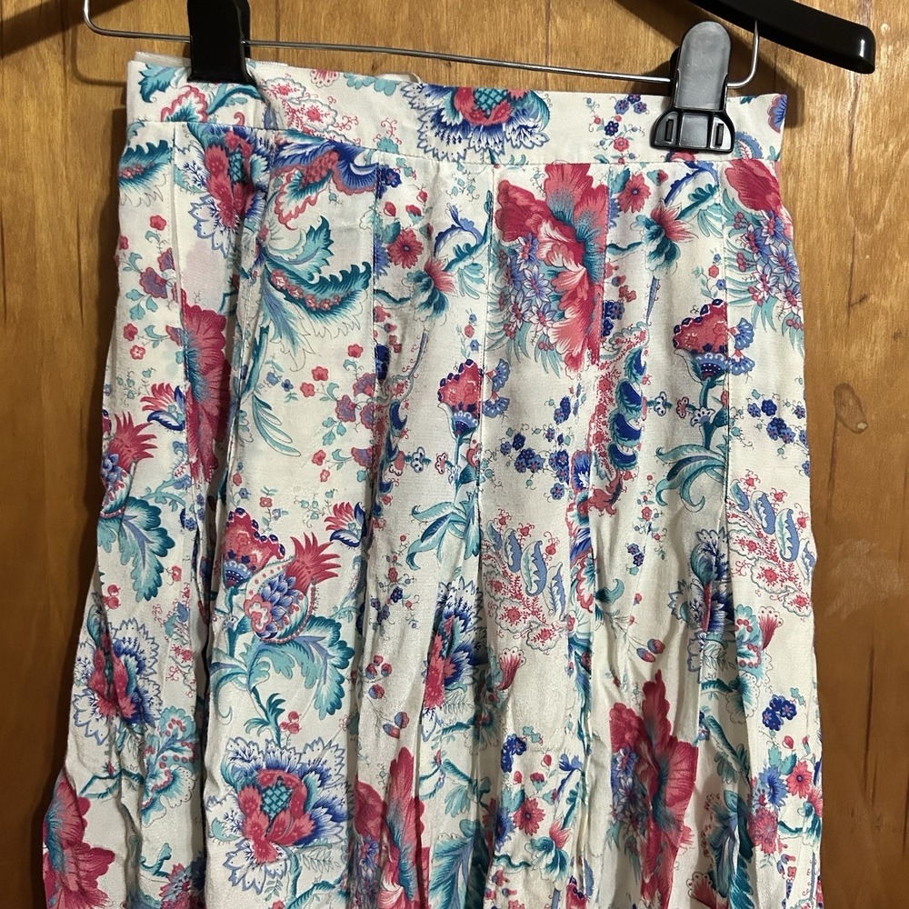 Vtg Barrie Pace LTD Women's White Floral Skirt‎ - Size 6 Pleated Midi